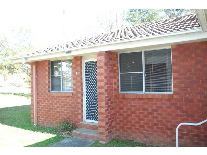 1/11 Albatross Road, Nowra NSW 2541