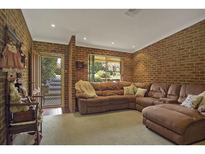 37 Kongoola Avenue, Cambewarra NSW 2540
