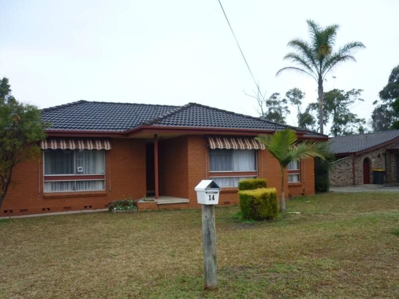 14 Crawford Drive, North Nowra NSW 2541