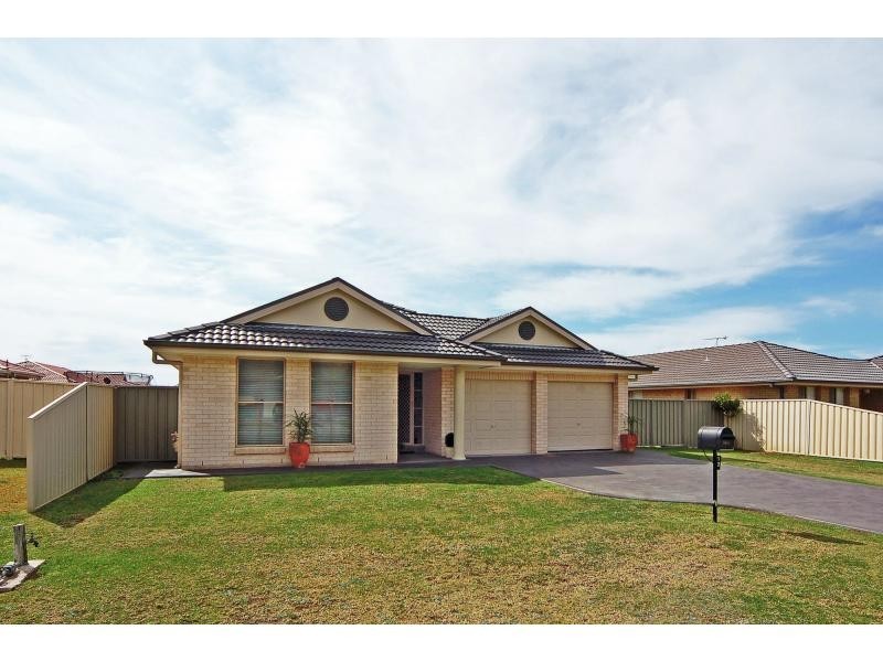 12 Jewel Street, Worrigee NSW 2540