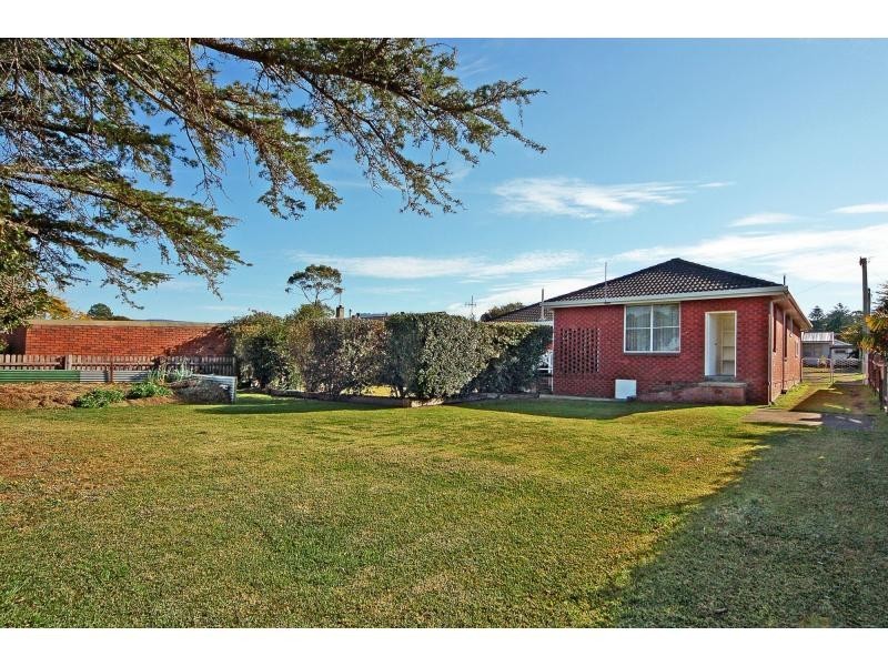 30 Tanang Street, Bomaderry NSW 2541