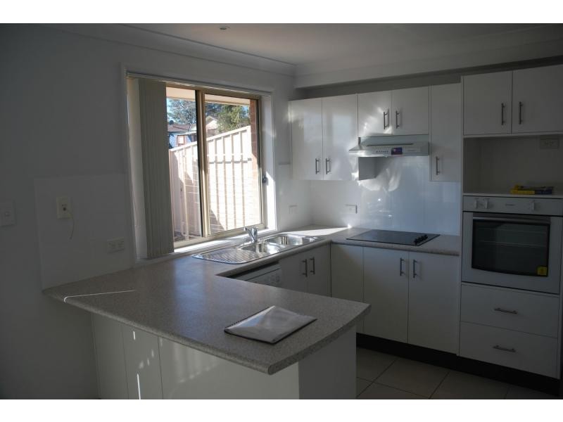 1/50 Greenwell Point Road, Greenwell Point NSW 2540