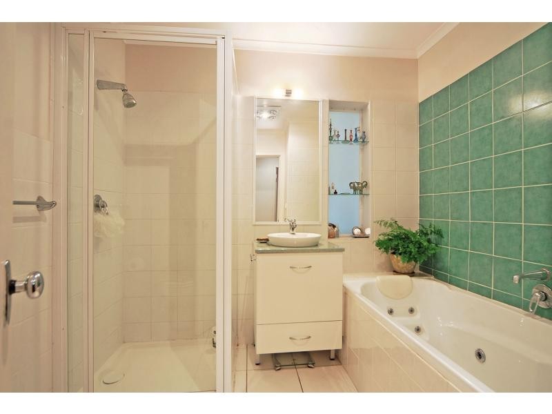 4 Arunta Close, Nowra NSW 2541