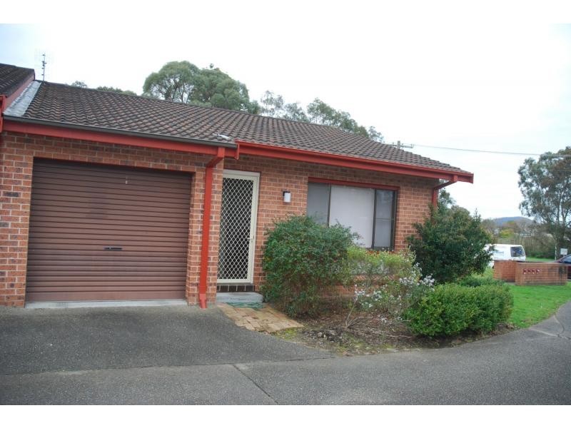 7/25 Bowada Street, Bomaderry NSW 2541