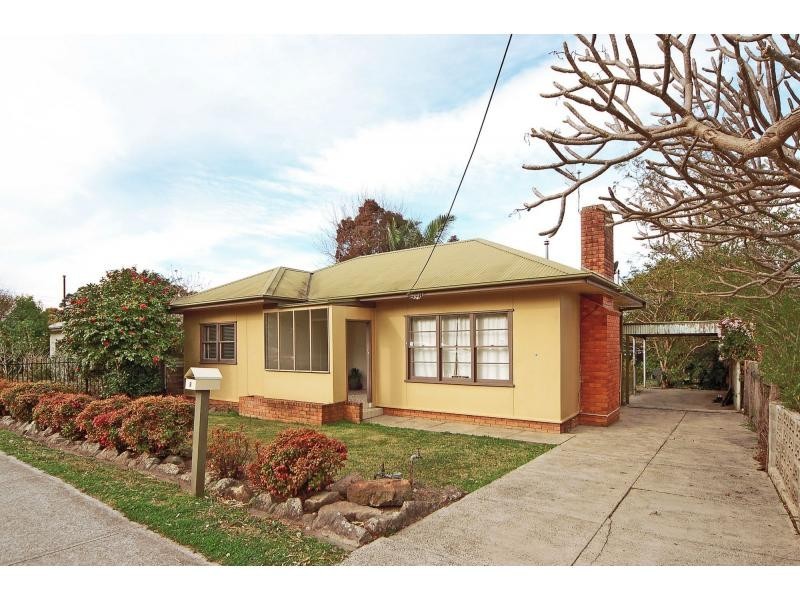 8 Journal Street, Nowra NSW 2541