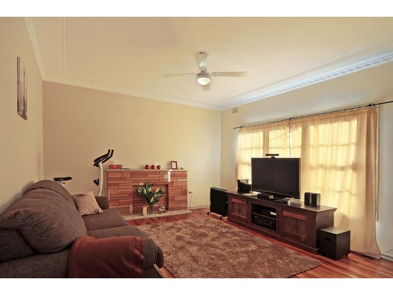 8 Journal Street, Nowra NSW 2541