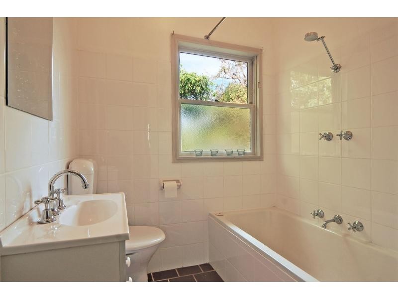 8 Journal Street, Nowra NSW 2541