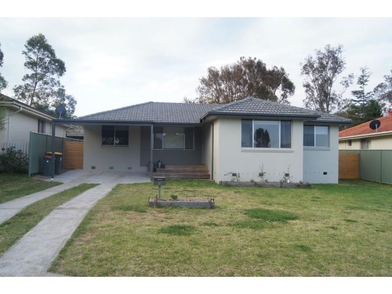 6 Farrar Drive, North Nowra NSW 2541