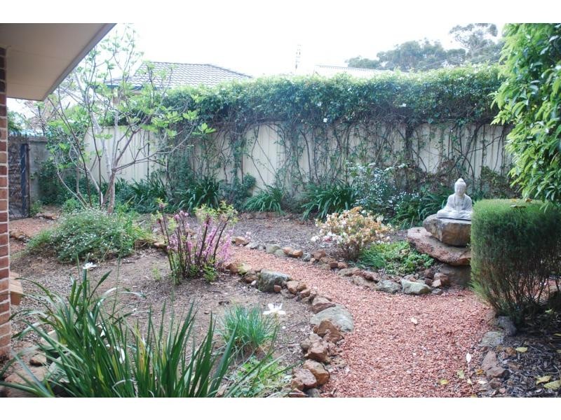 19 Olympic Drive, West Nowra NSW 2541