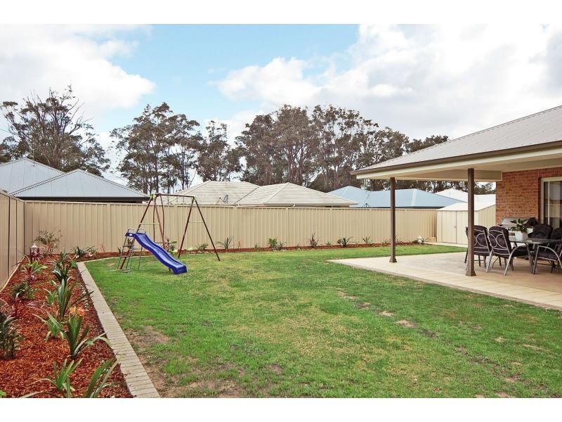 131 Rayleigh Drive, Worrigee NSW 2540