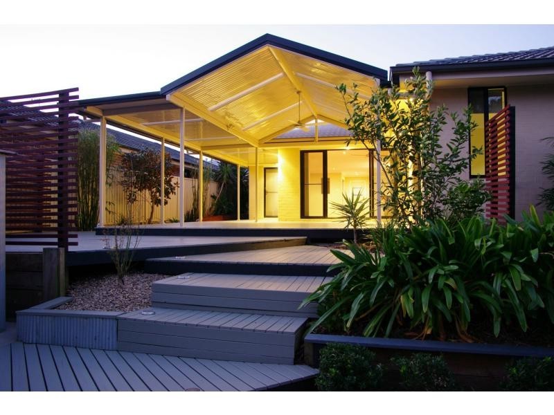 10 Jade Place, Meroo Meadow NSW 2540