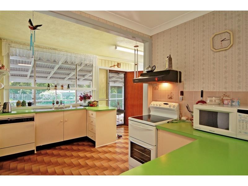 19 McDonald Avenue, Nowra NSW 2541