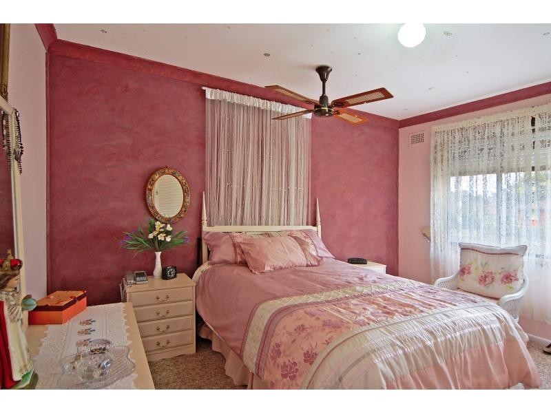 19 McDonald Avenue, Nowra NSW 2541