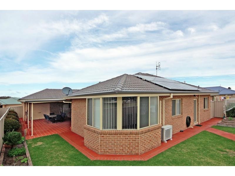 4 Lacebark Grove, Worrigee NSW 2540