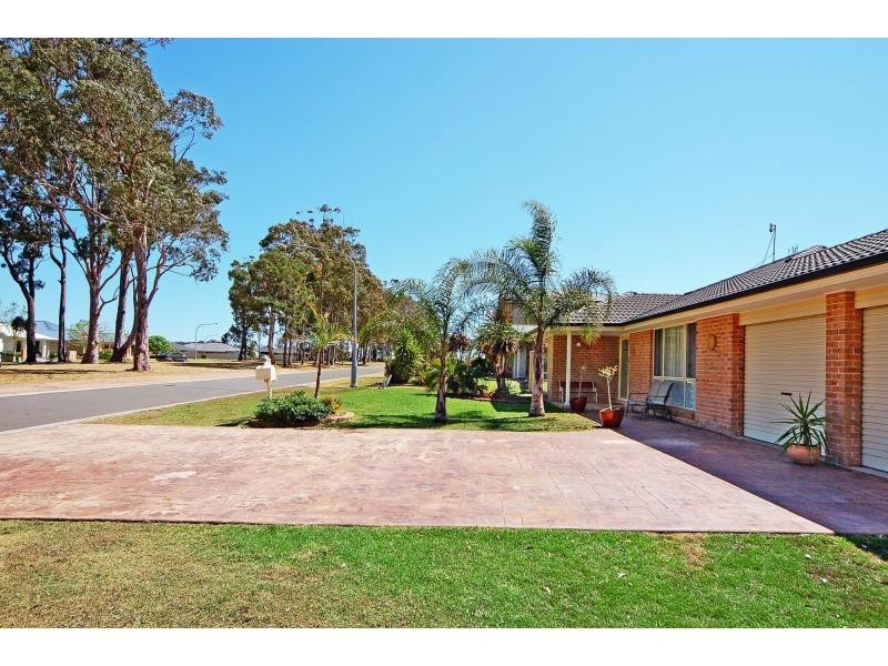 6 The Garden Walk, Worrigee NSW 2540