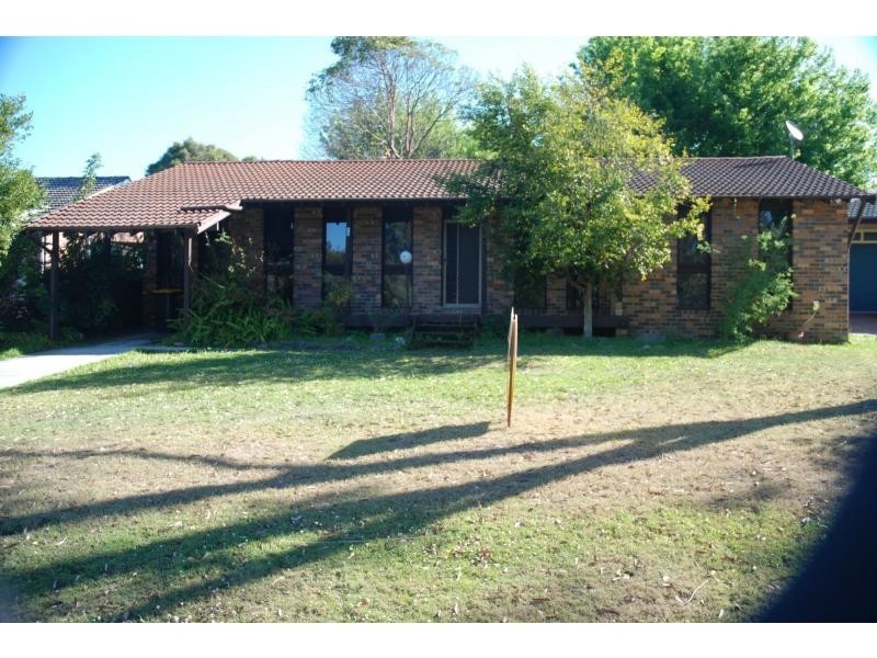 49 Walsh Crescent, North Nowra NSW 2541