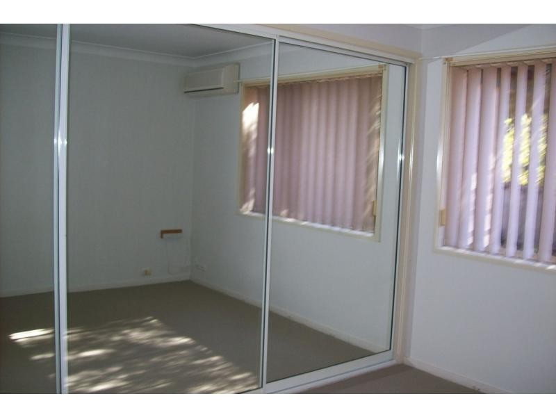 15/33 Lynburn Avenue, Bomaderry NSW 2541