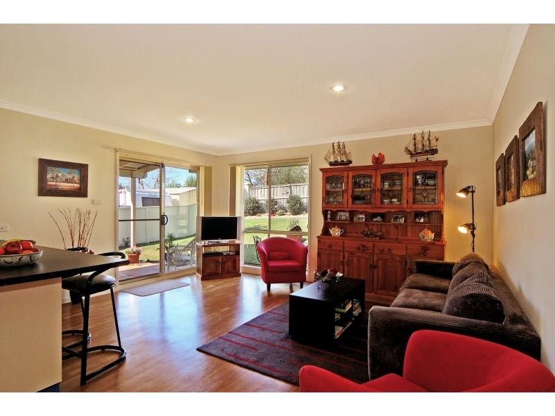 67 Burradoo Crescent, Nowra NSW 2541