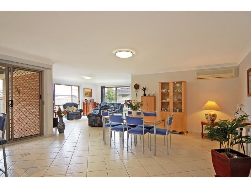 30 Sheraton Circuit, Bomaderry NSW 2541