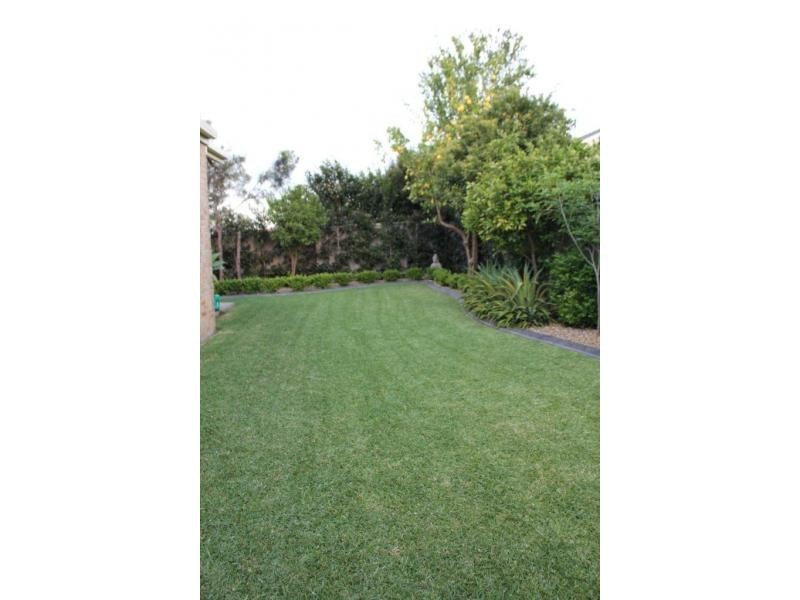 6 Meroo Road, Bomaderry NSW 2541