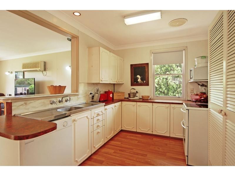 22 Karowa Street, Bomaderry NSW 2541