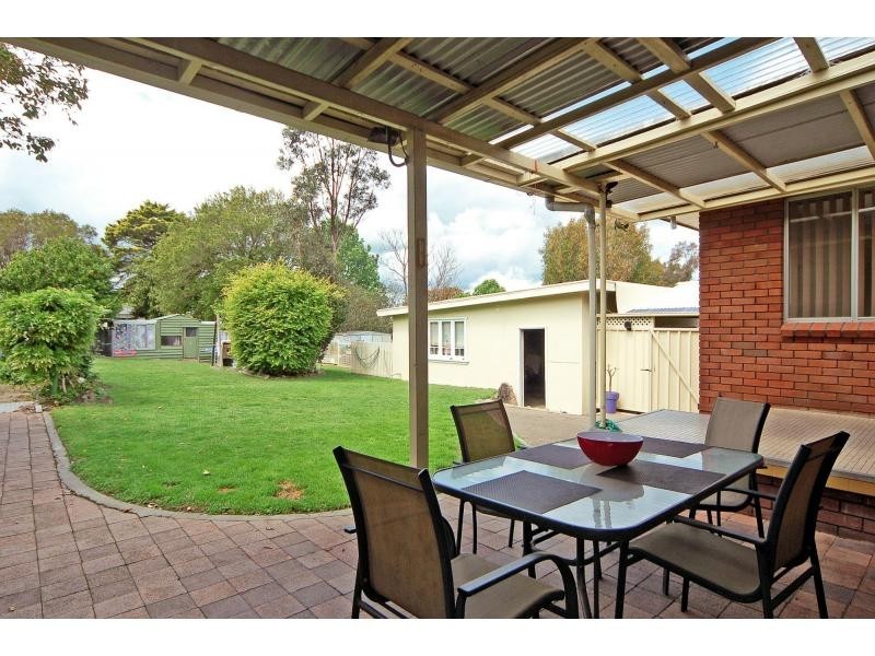 22 Karowa Street, Bomaderry NSW 2541