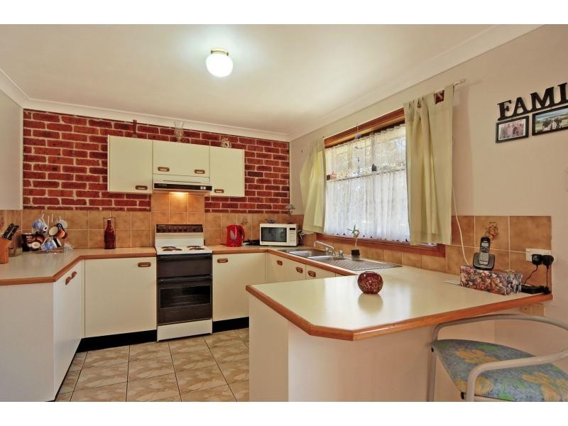 1/18 Wilari Close, Bomaderry NSW 2541