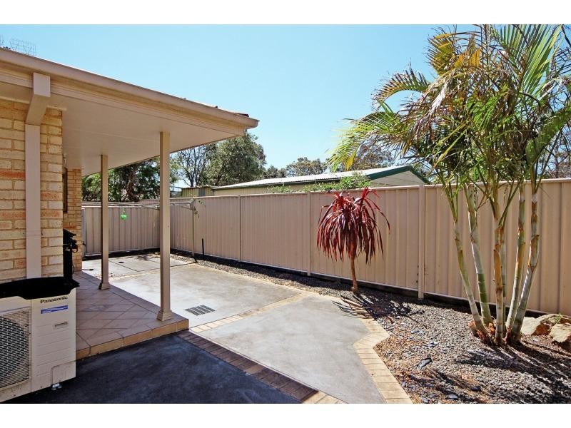7/22 Mattes Way, Bomaderry NSW 2541