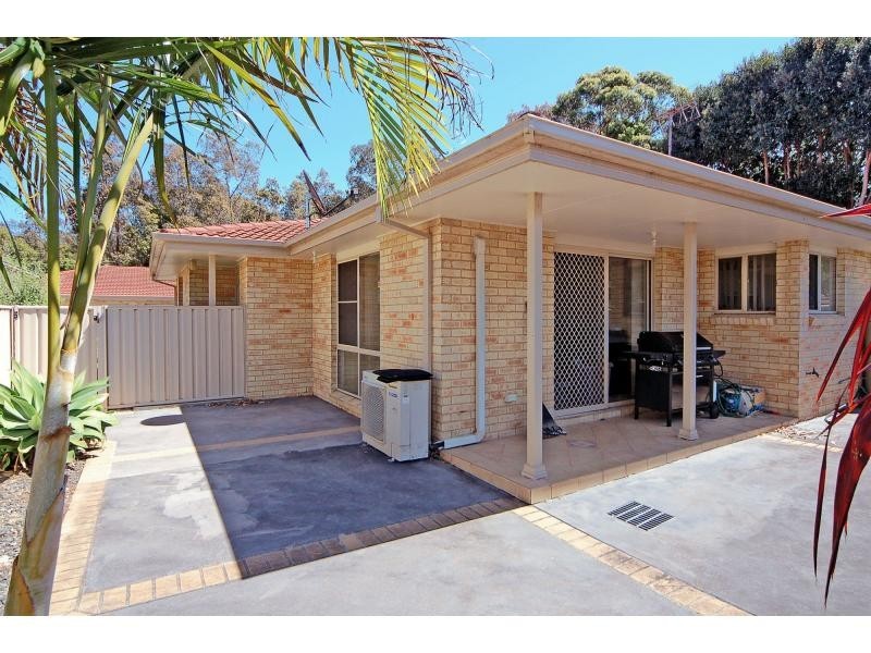 7/22 Mattes Way, Bomaderry NSW 2541