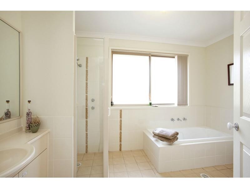30 Carrington Park Drive, Nowra NSW 2541