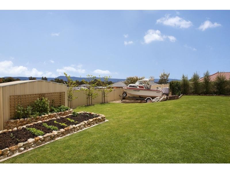 30 Carrington Park Drive, Nowra NSW 2541
