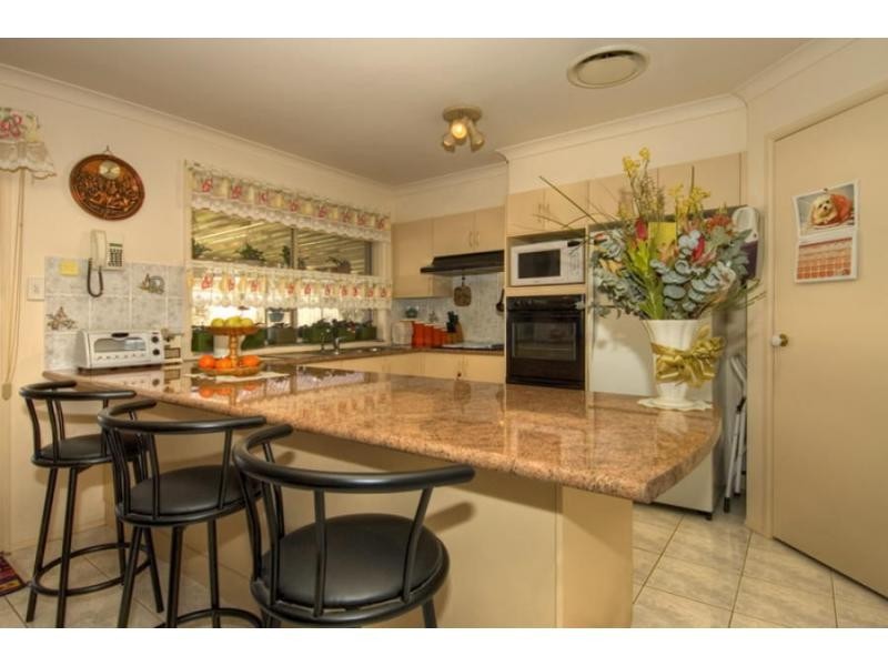 33 Eucalyptus Avenue, Worrigee NSW 2540