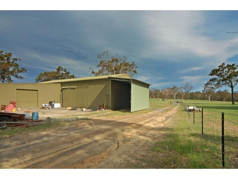 45a Mopoke Close, Longreach NSW 2540