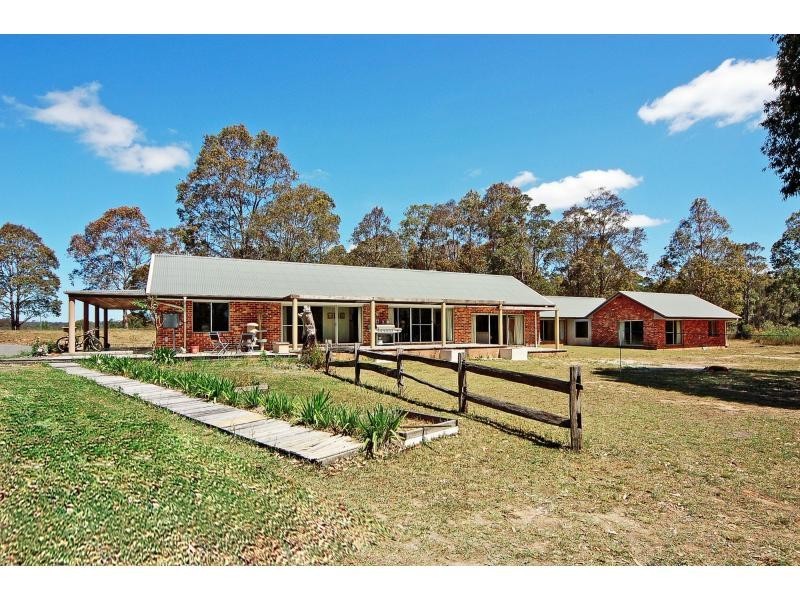 11 Monterey Drive, Nowra Hill NSW 2540