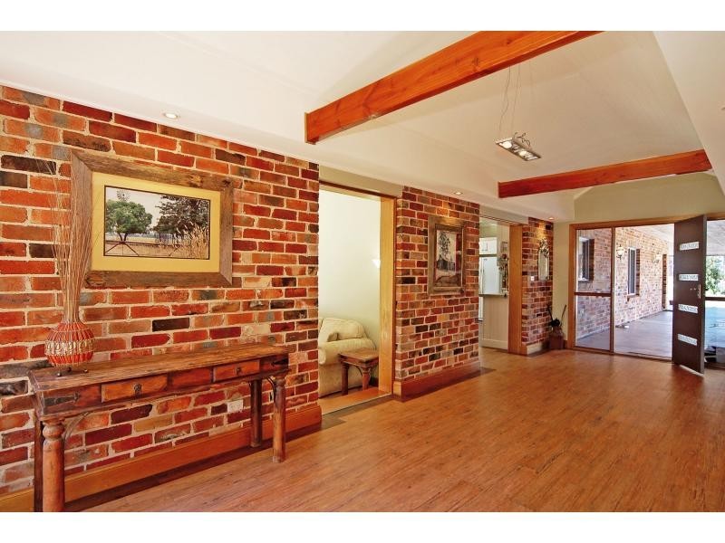 11 Monterey Drive, Nowra Hill NSW 2540