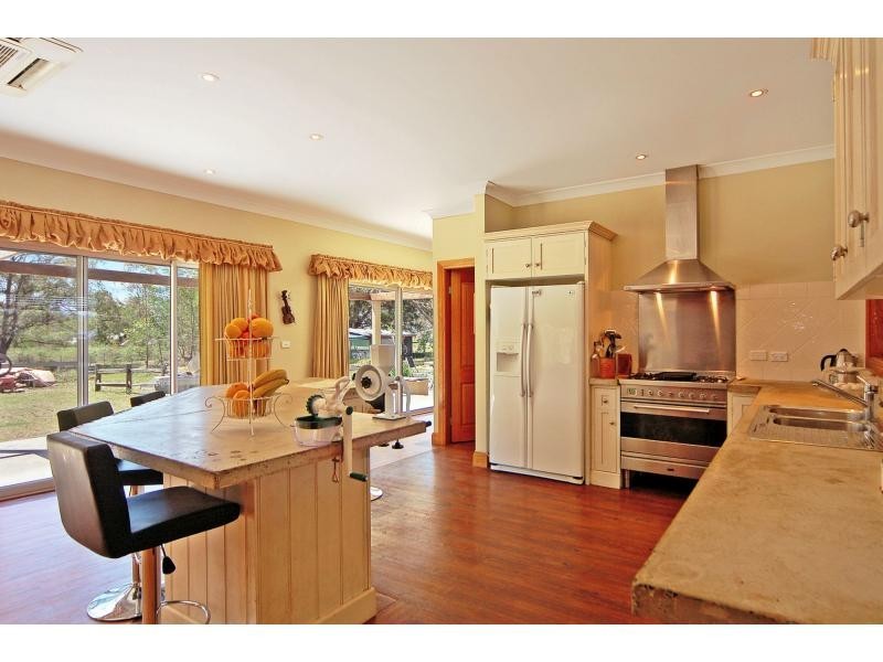 11 Monterey Drive, Nowra Hill NSW 2540