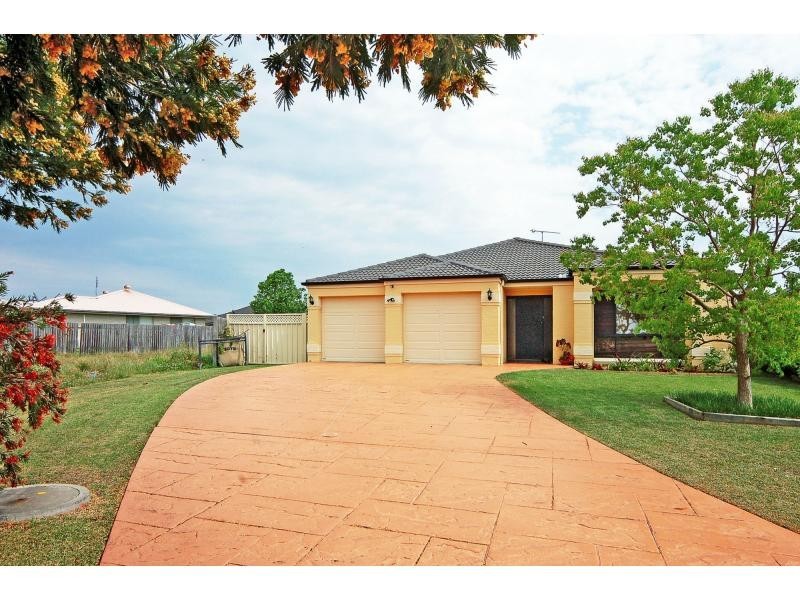 17 Eucalyptus Avenue, Worrigee NSW 2540