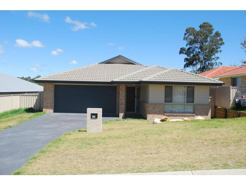 13 Christiana Close, West Nowra NSW 2541