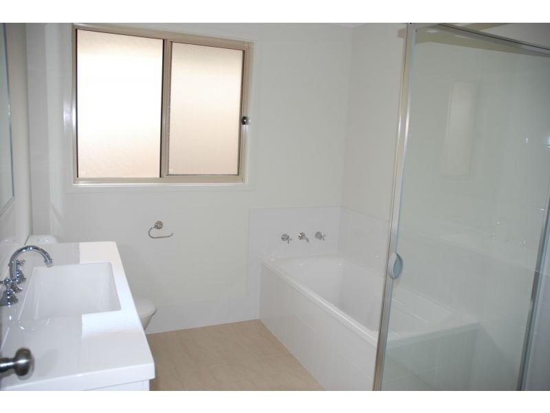 13 Christiana Close, West Nowra NSW 2541