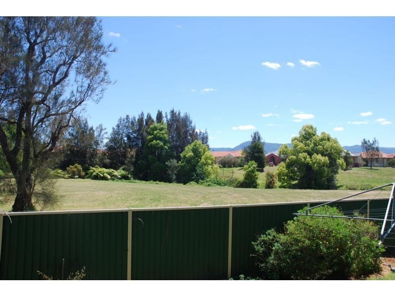 2/91 Moss Street, Nowra NSW 2541