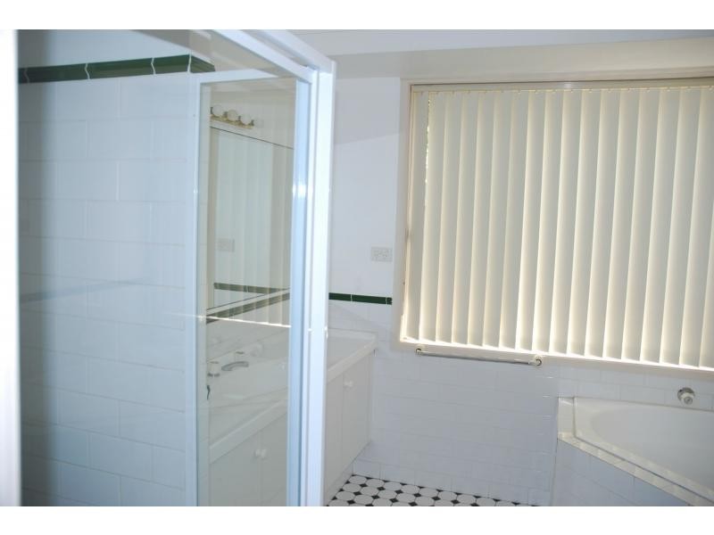 212 Yurunga Drive, North Nowra NSW 2541