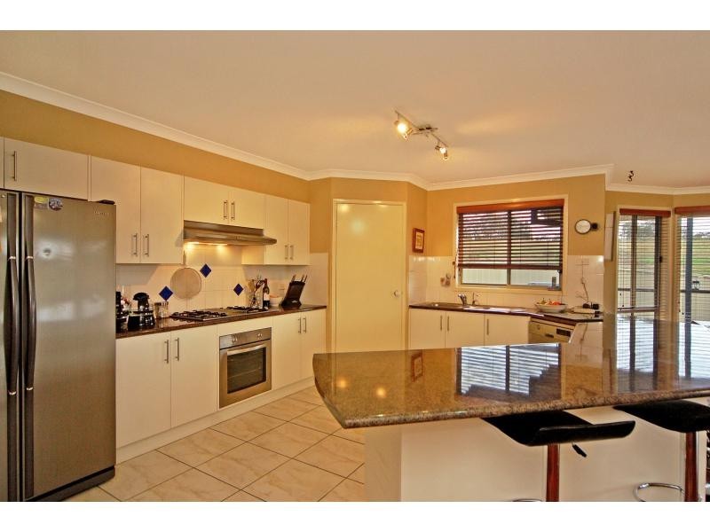 44 Warrigal Street, Nowra NSW 2541