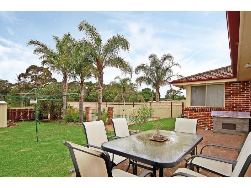 4 Basil Street, Worrigee NSW 2540
