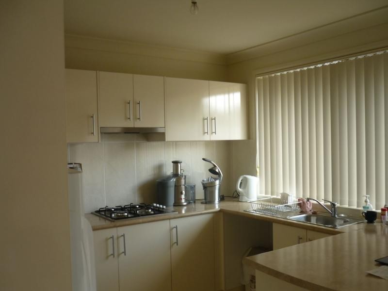 7/8 Meroo Road, Bomaderry NSW 2541