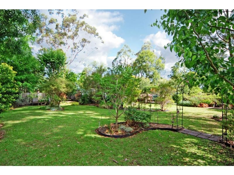 10 Gwenda Avenue, Berry NSW 2535