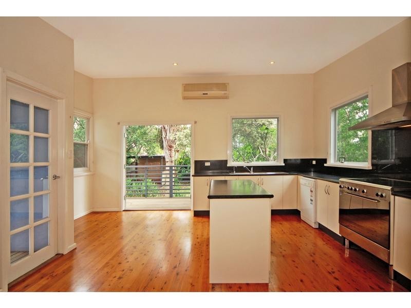 3 Huxley Street, Nowra NSW 2541