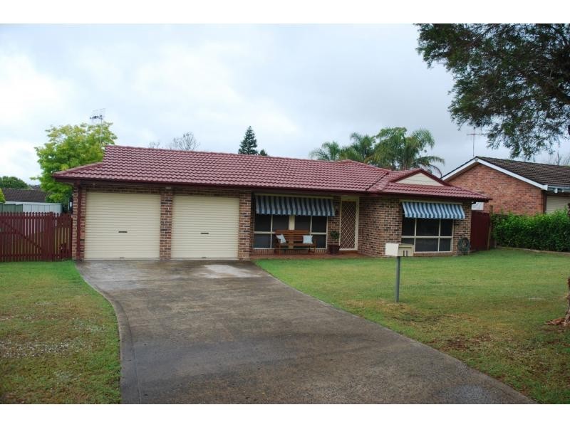 11 Melaleuca Place, Bomaderry NSW 2541