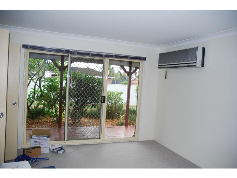 11 Melaleuca Place, Bomaderry NSW 2541