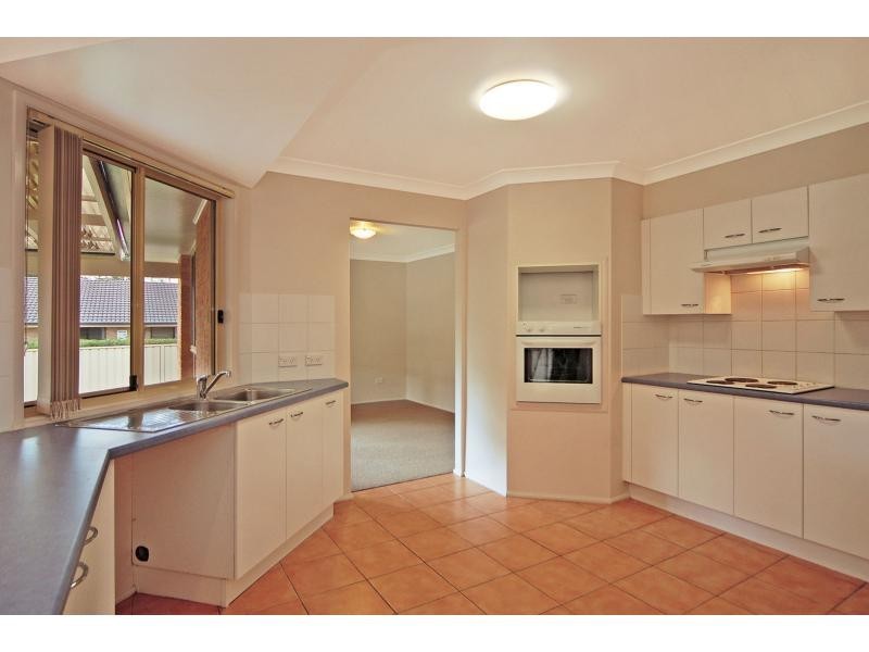 93 Jasmine Drive, Bomaderry NSW 2541