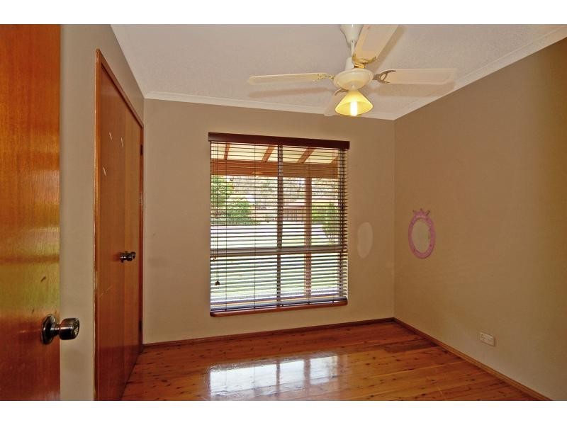 10 Byron Avenue, North Nowra NSW 2541